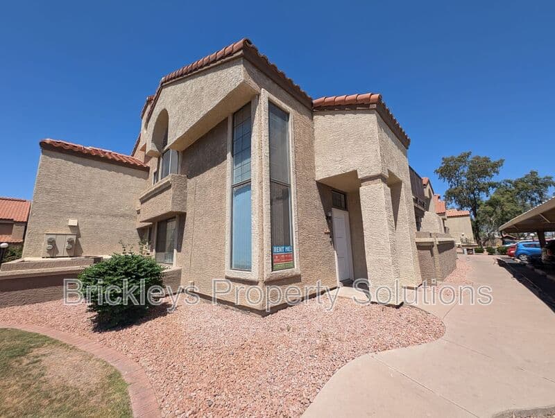 2-bedroom 2-bath home at 1905 E University Dr Unit M263 for $1,650/mo managed by Brickleys Property Solutions East Valley Phoenix